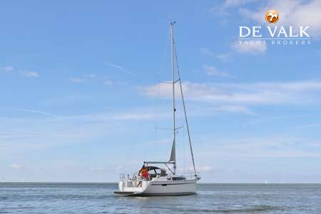 BAVARIA CRUISER 33
