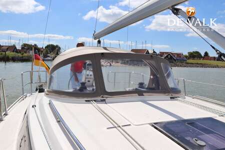 BAVARIA CRUISER 33