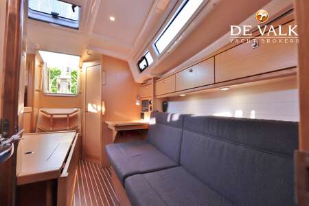 BAVARIA CRUISER 33