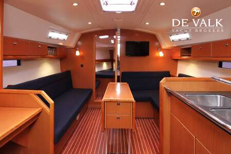BAVARIA CRUISER 36