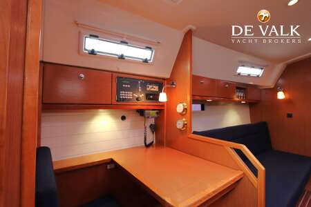 BAVARIA CRUISER 36