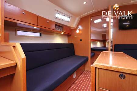 BAVARIA CRUISER 36