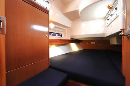 BAVARIA CRUISER 36