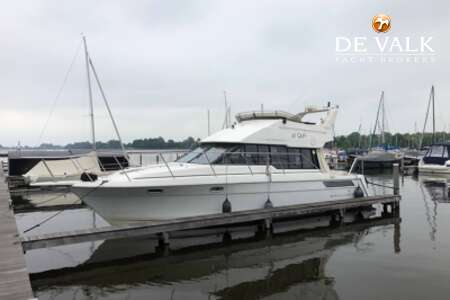 Bayliner 300