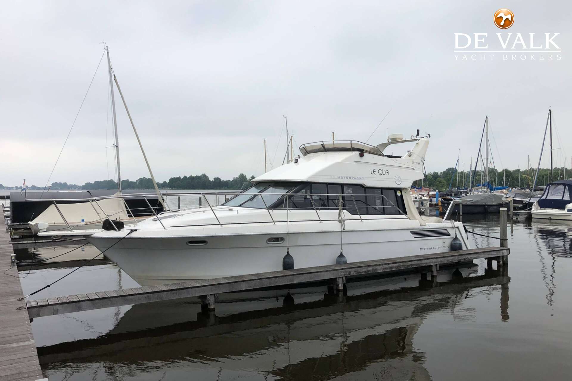 36ft motor yacht