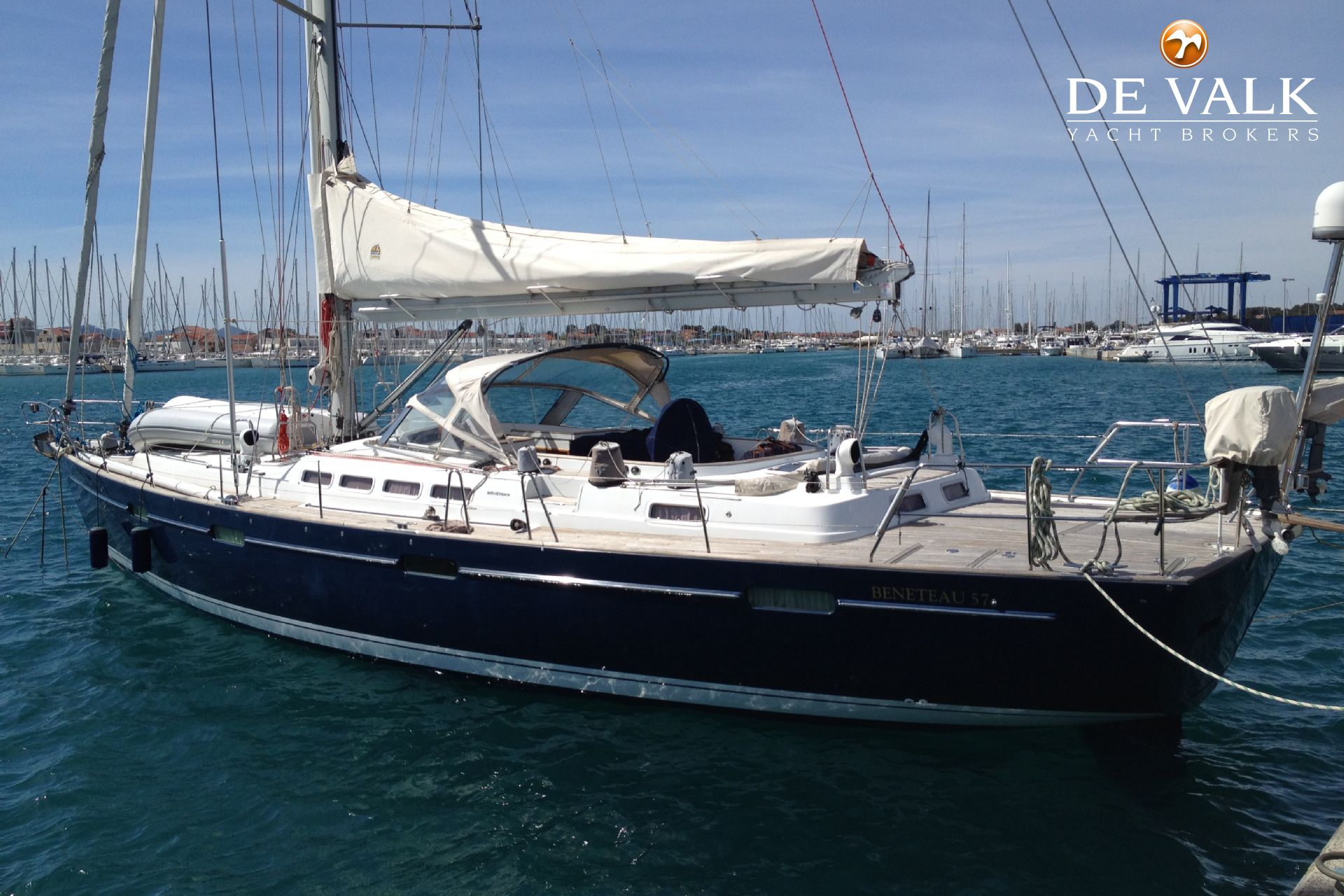 sailing yacht beneteau 57