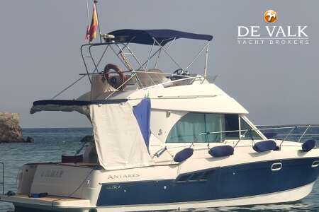 BENETEAU ANTARES 9.80