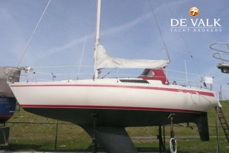 BENETEAU FIRST 30