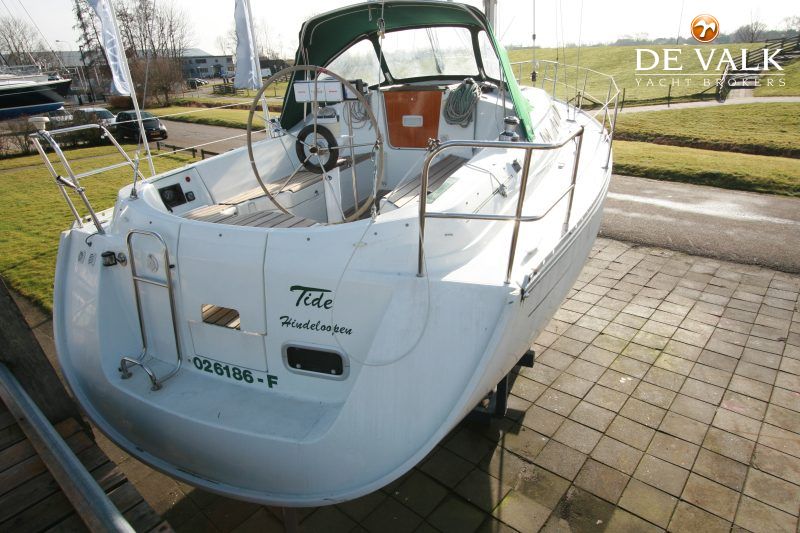 BENETEAU OCEANIS 321 (SOLD)