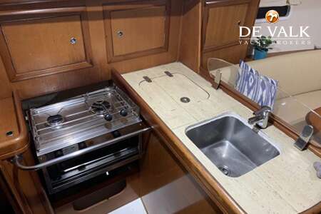 BENETEAU OCEANIS 323