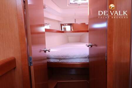BENETEAU OCEANIS 40