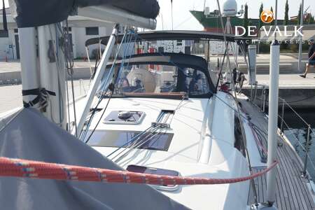 BENETEAU OCEANIS 54
