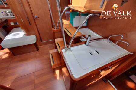 BENETEAU OCEANIS 54