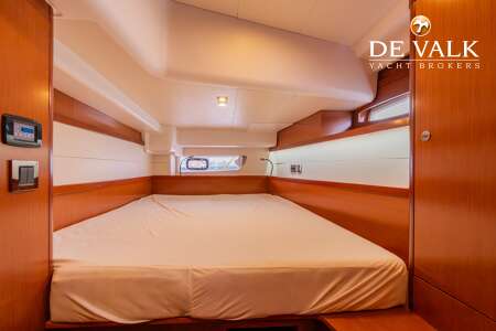 BENETEAU OCEANIS 58
