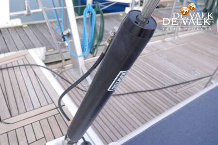 BENETEAU OCEANIS 60