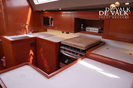 BENETEAU OCEANIS 60