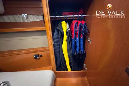 BENETEAU OCEANIS 60