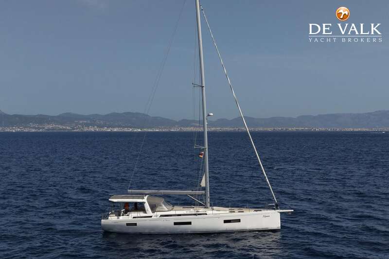 BENETEAU OCEANIS 60