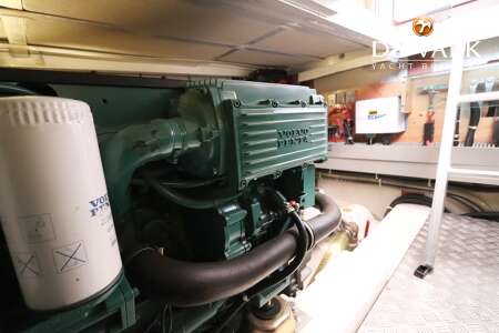 BENETEAU SWIFT TRAWLER 42