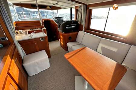 BENETEAU SWIFT TRAWLER 44
