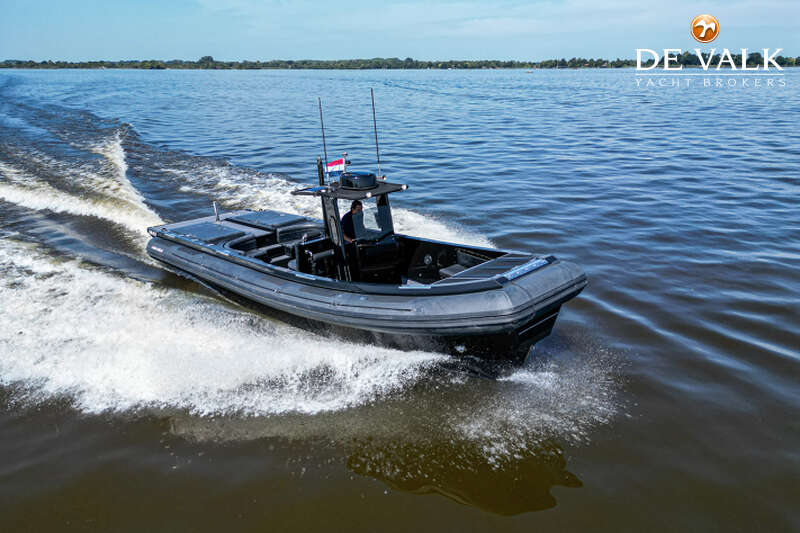 BLUE SPIRIT 1050 RIB TENDER