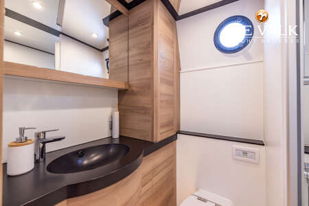 BOARNCRUISER 44 ELEGANCE AC