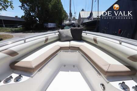 BOSTON WHALER 270 OUTRAGE
