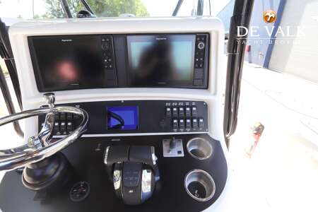 BOSTON WHALER 270 OUTRAGE
