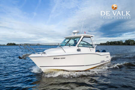 BOSTON WHALER 285 CONQUEST PILOTHOUSE