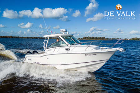 BOSTON WHALER 285 CONQUEST PILOTHOUSE
