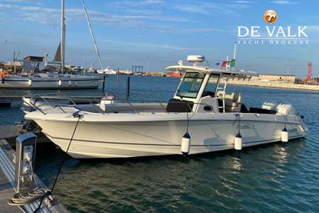 BOSTON WHALER 330 OUTRAGE