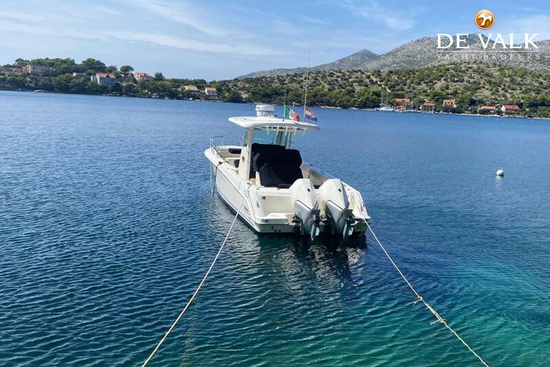 BOSTON WHALER 330 OUTRAGE