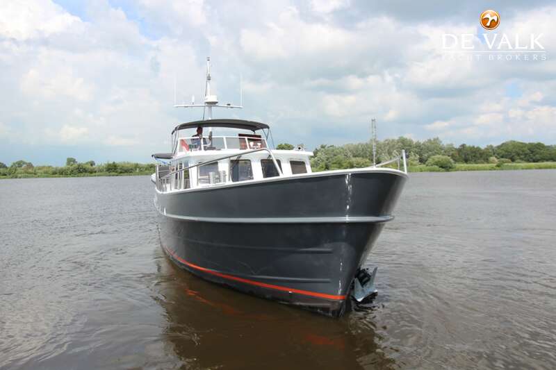 BRONSVEEN SPIEGELKOTTER 1480