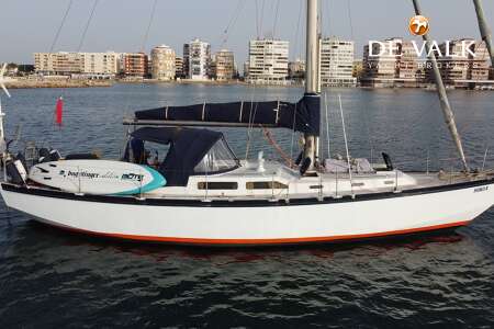 BRUCE ROBERTS MAURITIUS 43