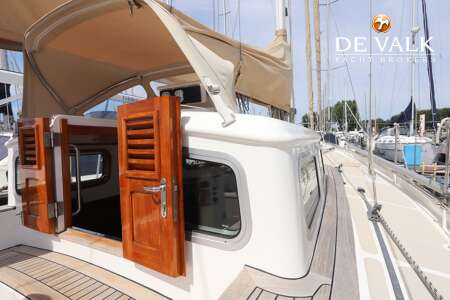 CARENA 47 PILOTHOUSE
