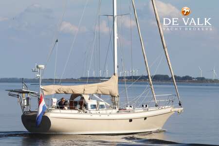 CARENA 47 PILOTHOUSE