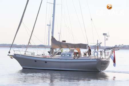 CARENA 47 PILOTHOUSE