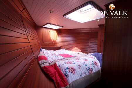 CARENA 47 PILOTHOUSE