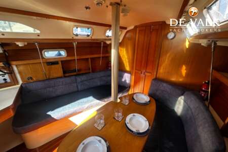 CATALINA 320