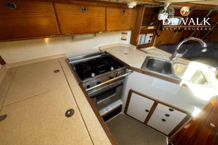 CATALINA 320