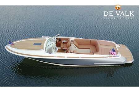 CHRIS-CRAFT CORSAIR 27 motor for sale Valk Yacht broker