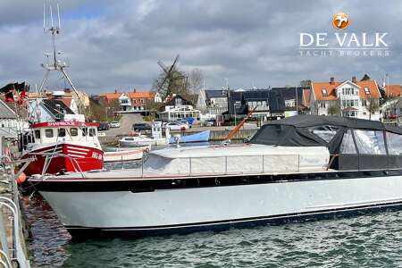 CHRIS-CRAFT ROAMER EXPRESS DELUXE