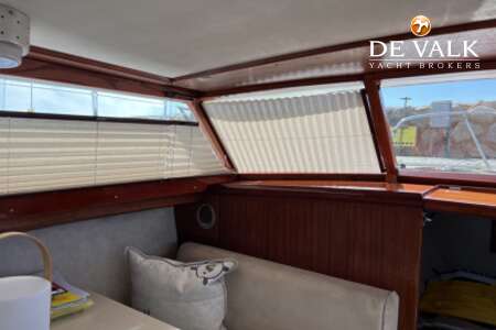 CHRIS-CRAFT ROAMER EXPRESS DELUXE