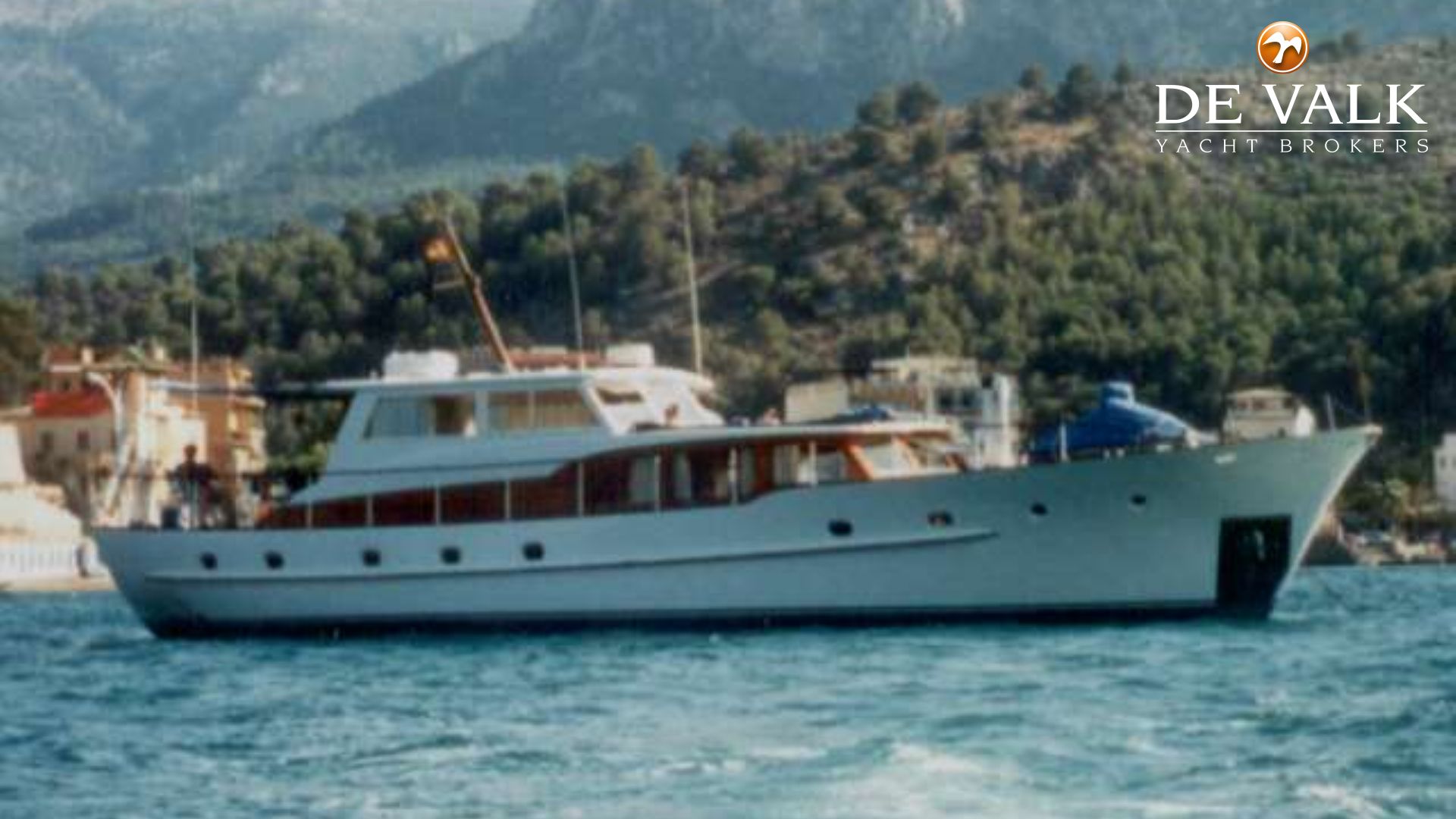 classic dutch motor yachts