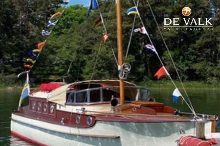 CLASSIC MOTOR YACHT