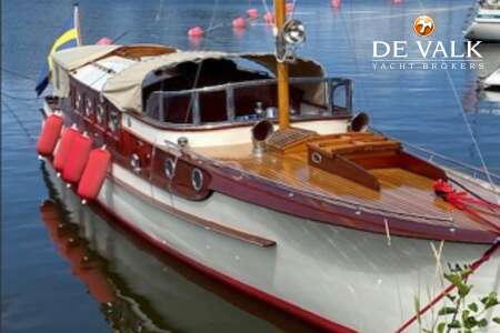 CLASSIC MOTOR YACHT