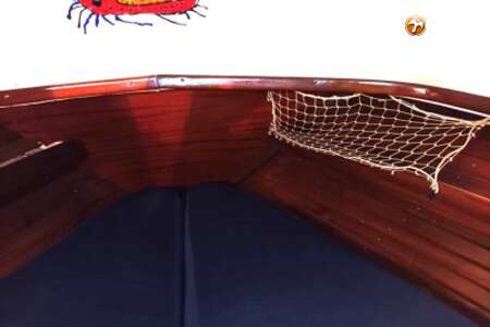 CLASSIC SAILING YACHT