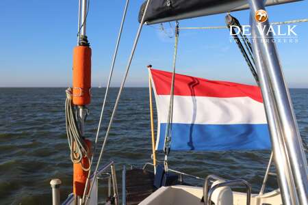 COLIN ARCHER BRONSVEEN 1500 DECK SALOON