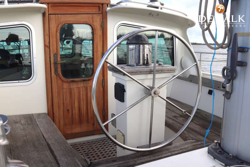 COLIN ARCHER BRONSVEEN 1500 DECK SALOON