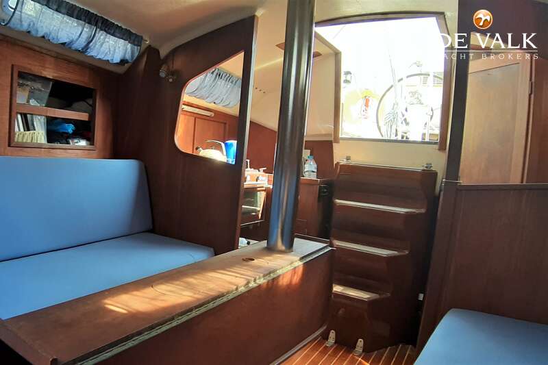 COMFORT 32 sailing yacht for sale | De Valk Yacht broker